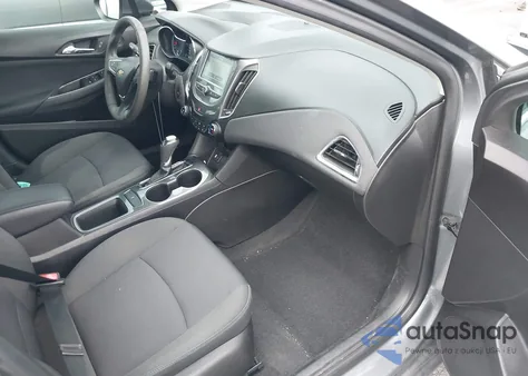 2018 Chevrolet Cruze Lt Auto z USA, uszkodzony, nr VIN 1G1BE5SM3J7213002